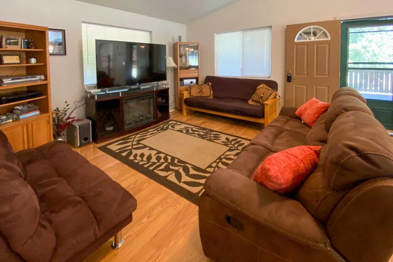 Private 2-Acre Retreat With Mtn Views, Walk To River Saint Maries Exterior foto